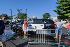 Volunteers-Wash-Police-Cars-2